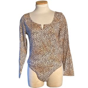 Victoria's Secret PINK Cheetah Print Long Sleeve Body Suit Size M